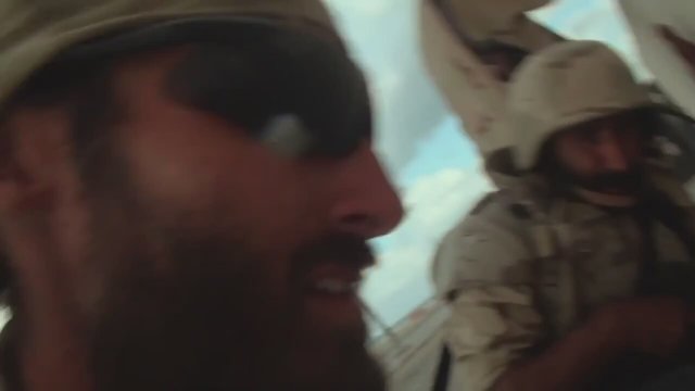 Point and Shoot (2014) fragmanı