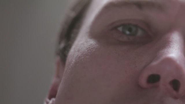 Dora oder Die sexuellen Neurosen unserer Eltern (2015) Fragm