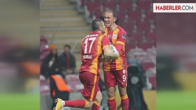 Galatasaray Son Dakikada Kazandı
